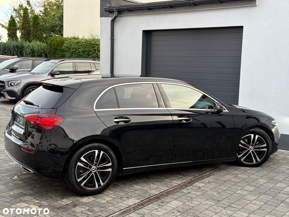 Mercedes-Benz Klasa A 200 7G-DCT Special Edition - 31