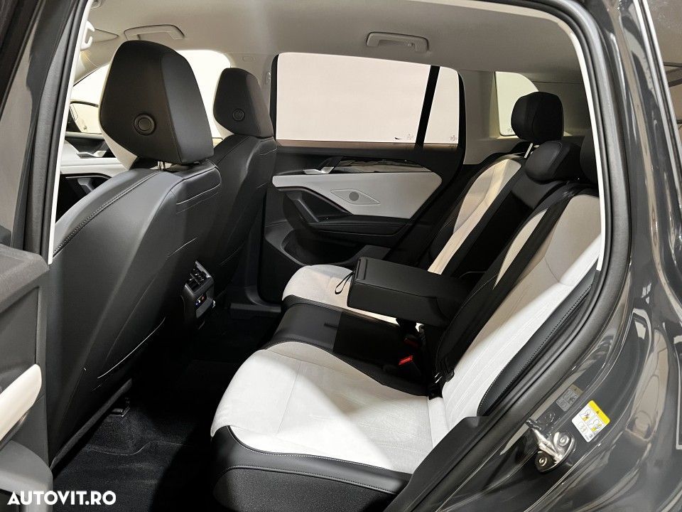 Volkswagen Tiguan - 11