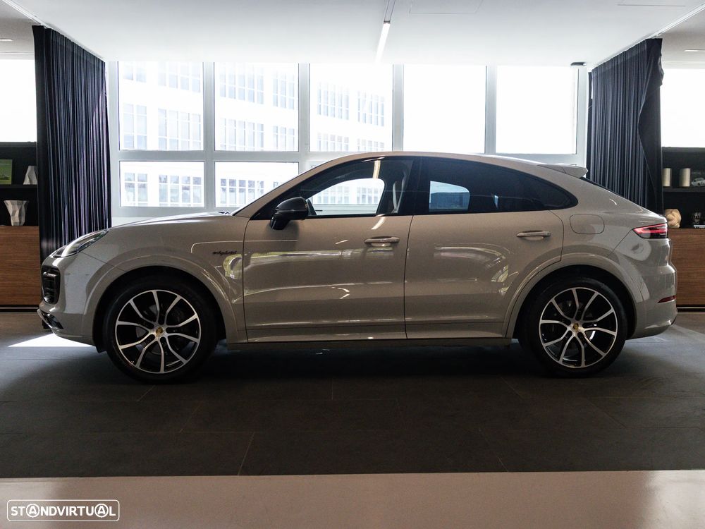 Porsche Cayenne Coupé E-Hybrid Platinum Edition - 8
