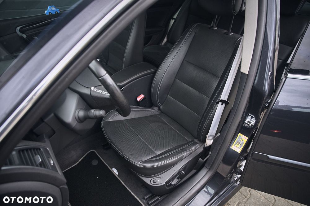 Renault Laguna 2.0 dCi Bose Edition - 14