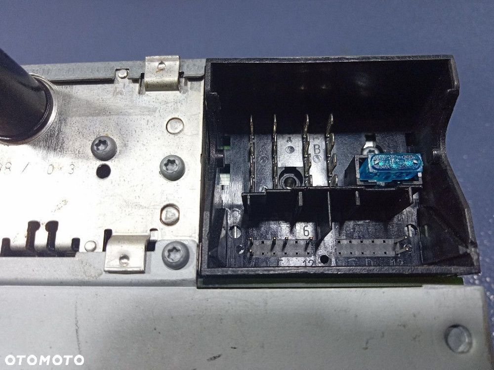 OPEL ZAFIRA B ASTRA H RADIO FABRYCZNE CD30 WYŚWIETLACZ 13190856 - 5