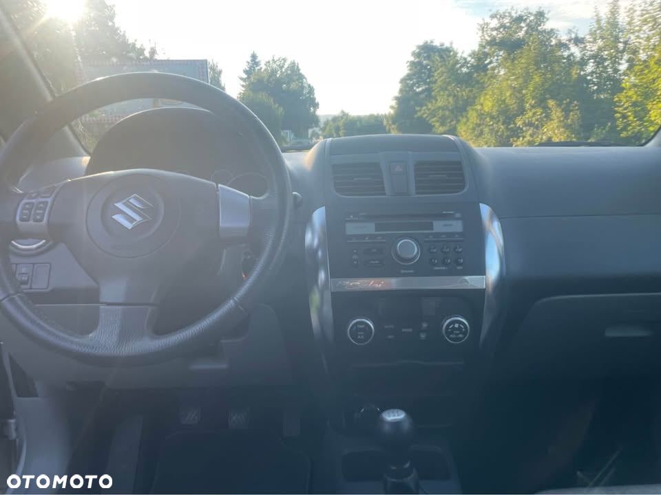 Suzuki SX4 1.6 Comfort 4WD - 8