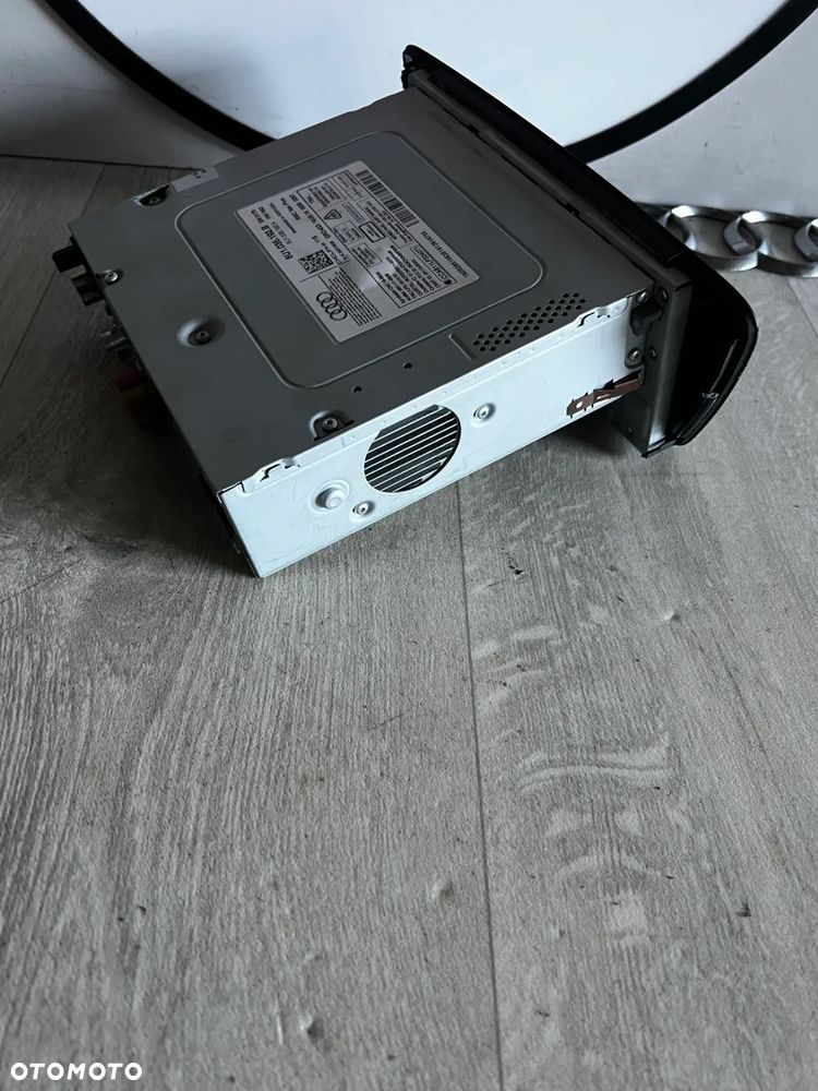 AUDI Q3 I RADIO NAWIGACJA 8U1035192B WYŚWIETLACZ LCD EKRAN WINDA 8U0857273E LIFT - 3