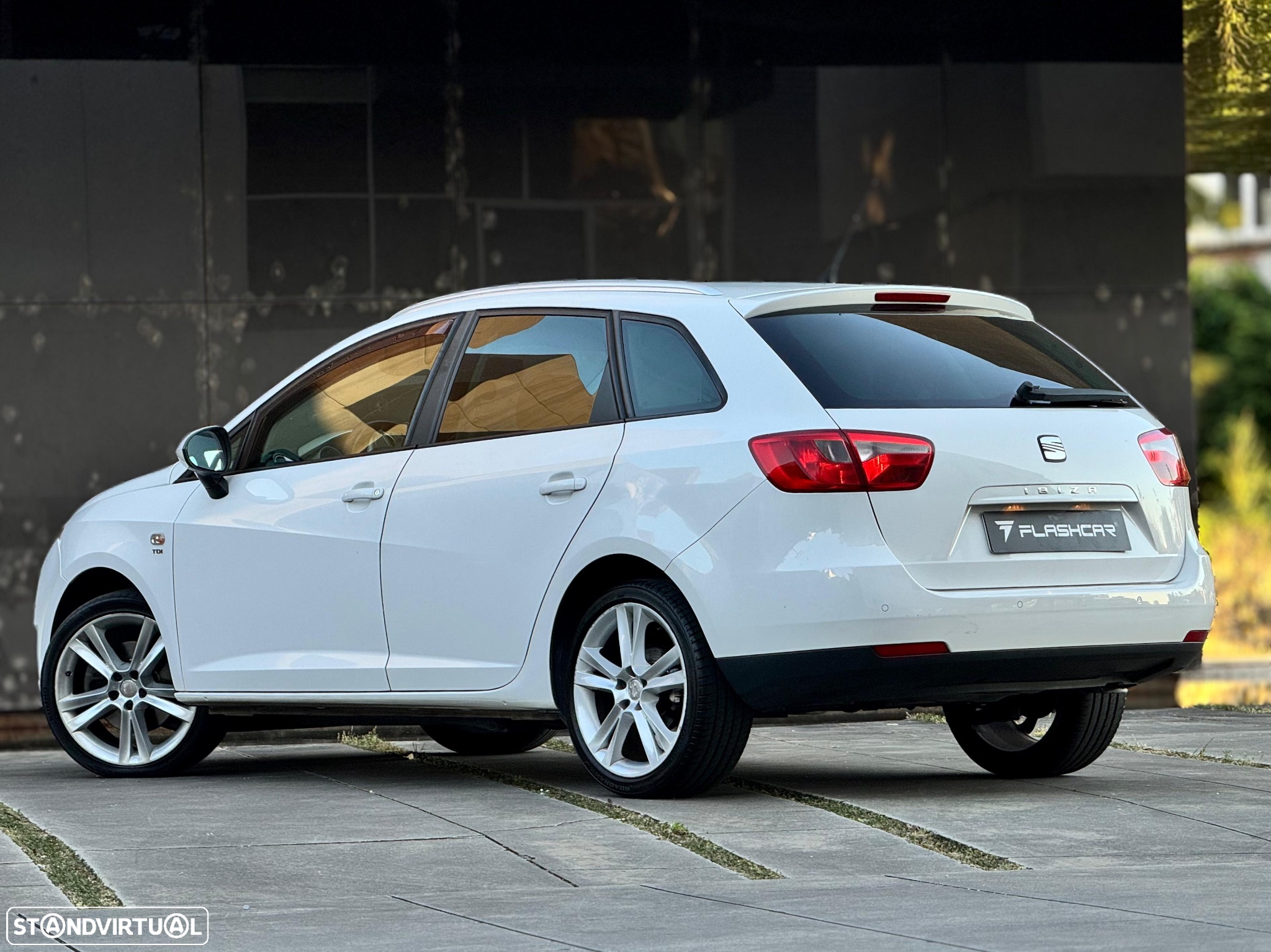 SEAT Ibiza ST 1.6 TDI Style - 14