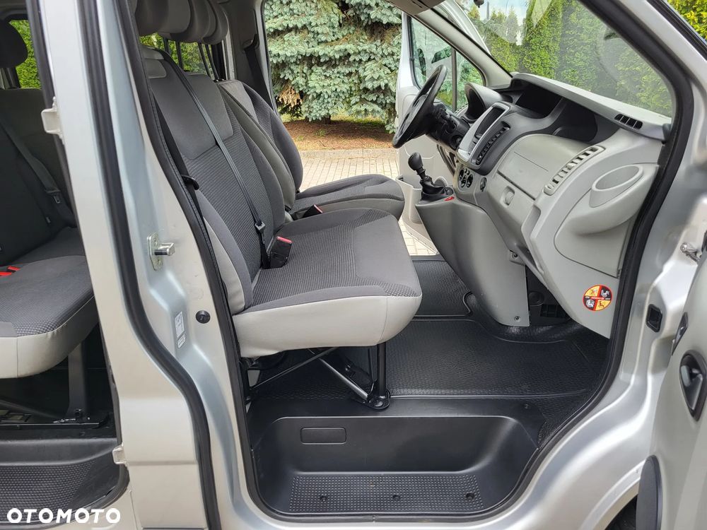 Opel Vivaro - 15