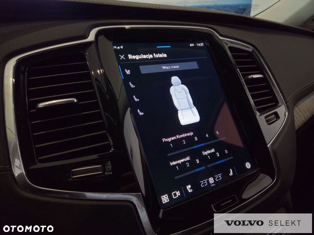 Volvo XC 90 - 23