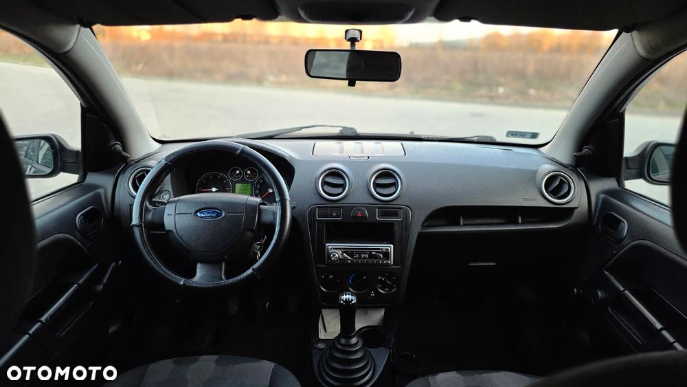 Ford Fusion 1.4 Trend EU5 - 10