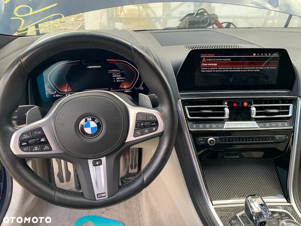 BMW Seria 8 - 21