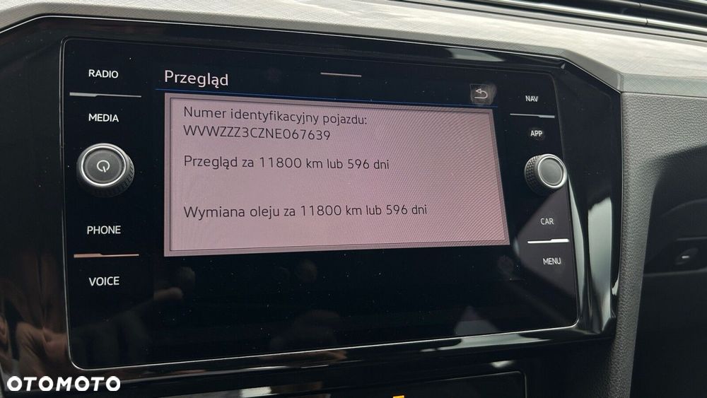 Volkswagen Passat 2.0 TDI EVO Business DSG - 24