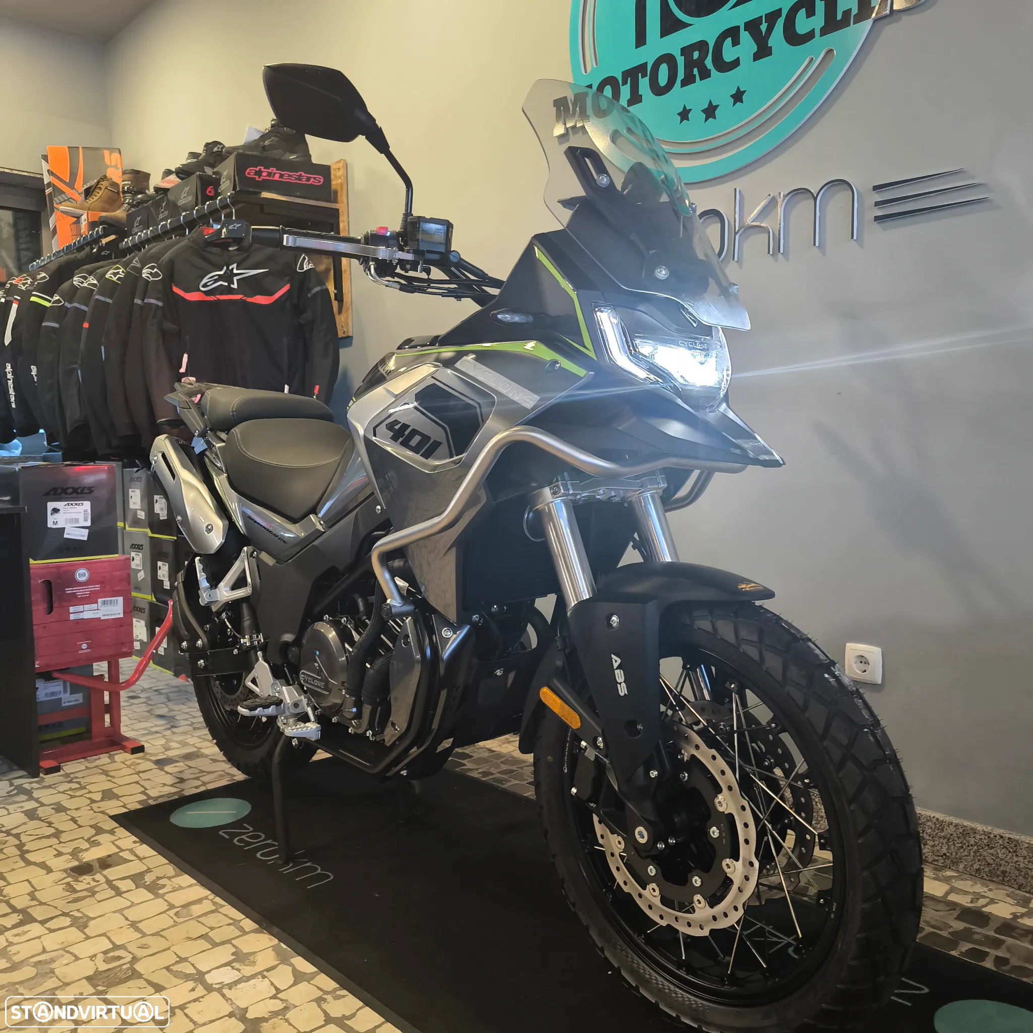 Cyclone RX4 - 2
