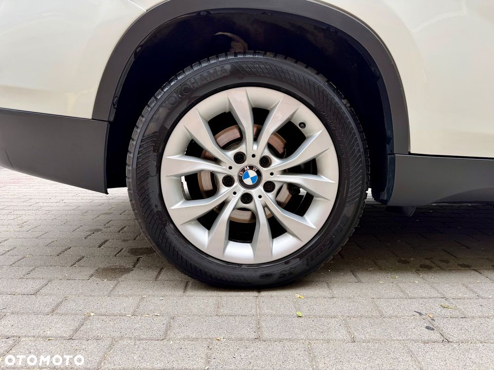 BMW X1 sDrive16d - 9