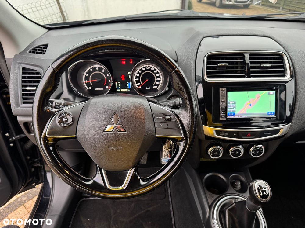 Mitsubishi ASX 1.6 Invite EU6 - 32