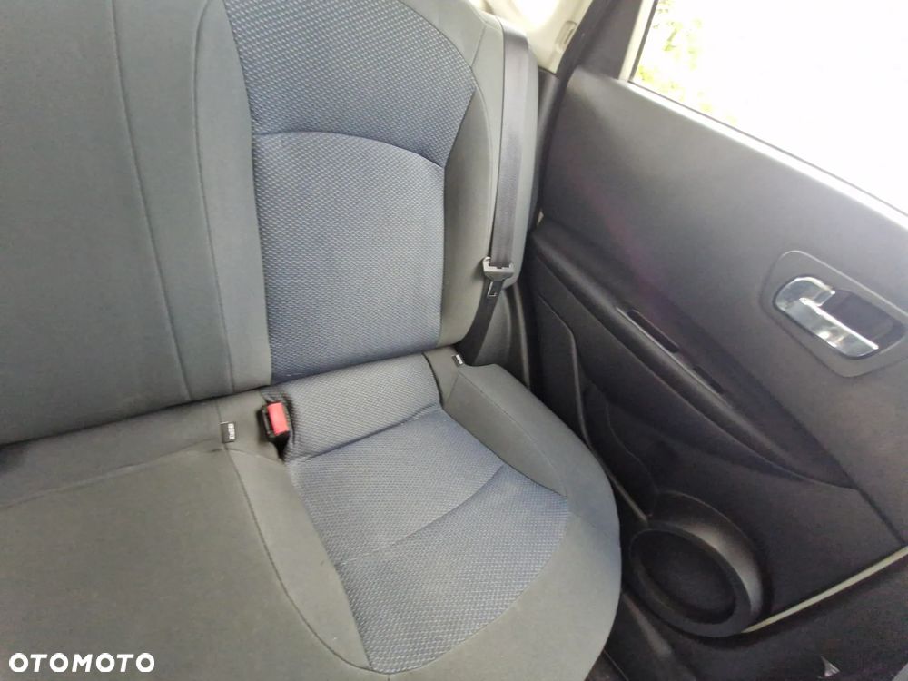 Nissan Qashqai 1.6 Acenta - 10