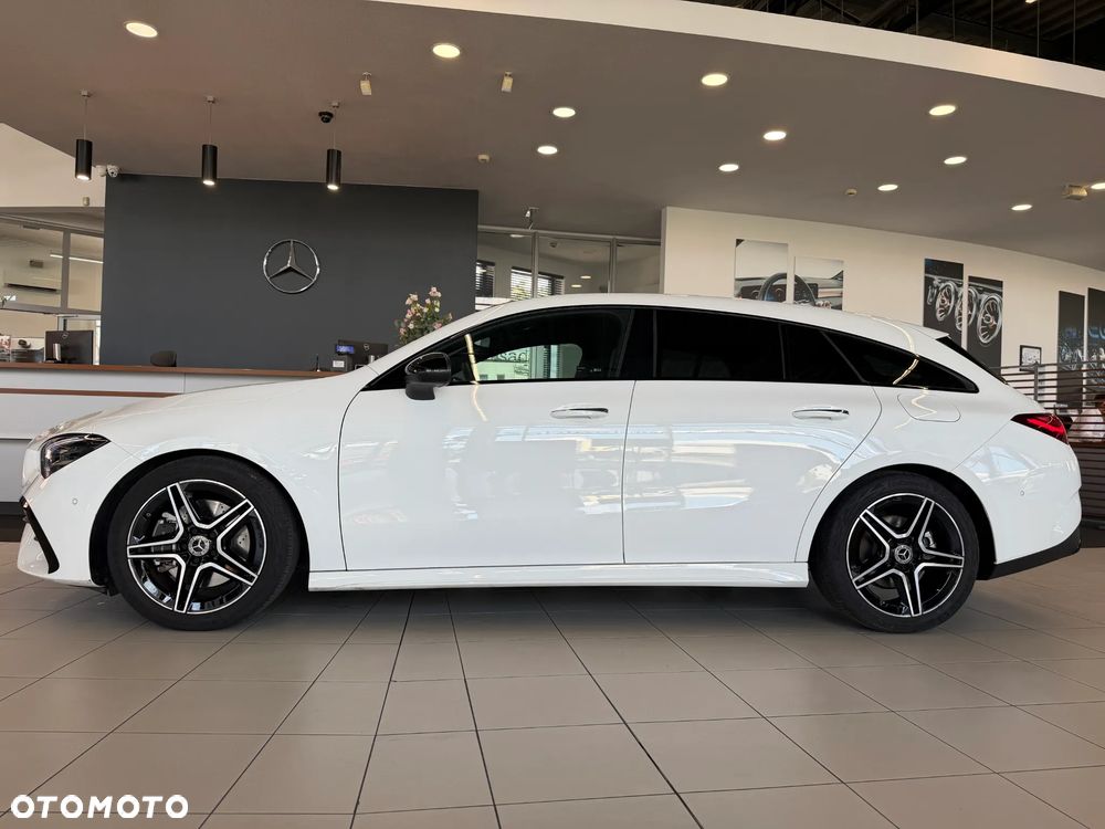 Mercedes-Benz CLA 200 AMG Line 7G-DCT - 7