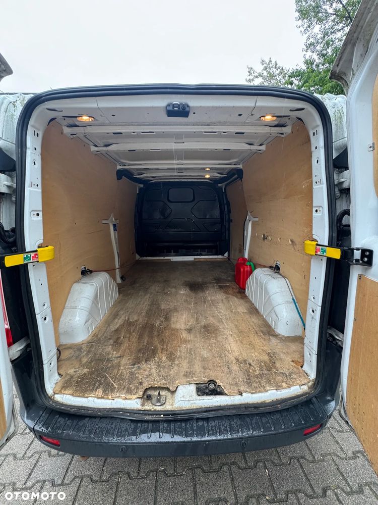 Ford TRANSIT CUSTOM - 14
