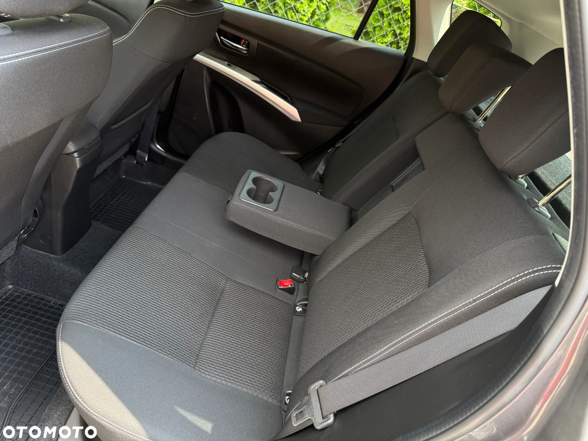 Suzuki SX4 S-Cross 1.4 T Premium 4WD - 33