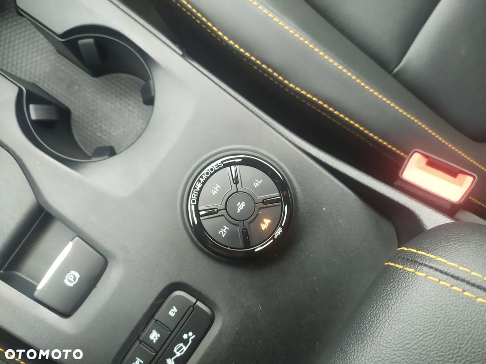 Ford Ranger D/cab - 17