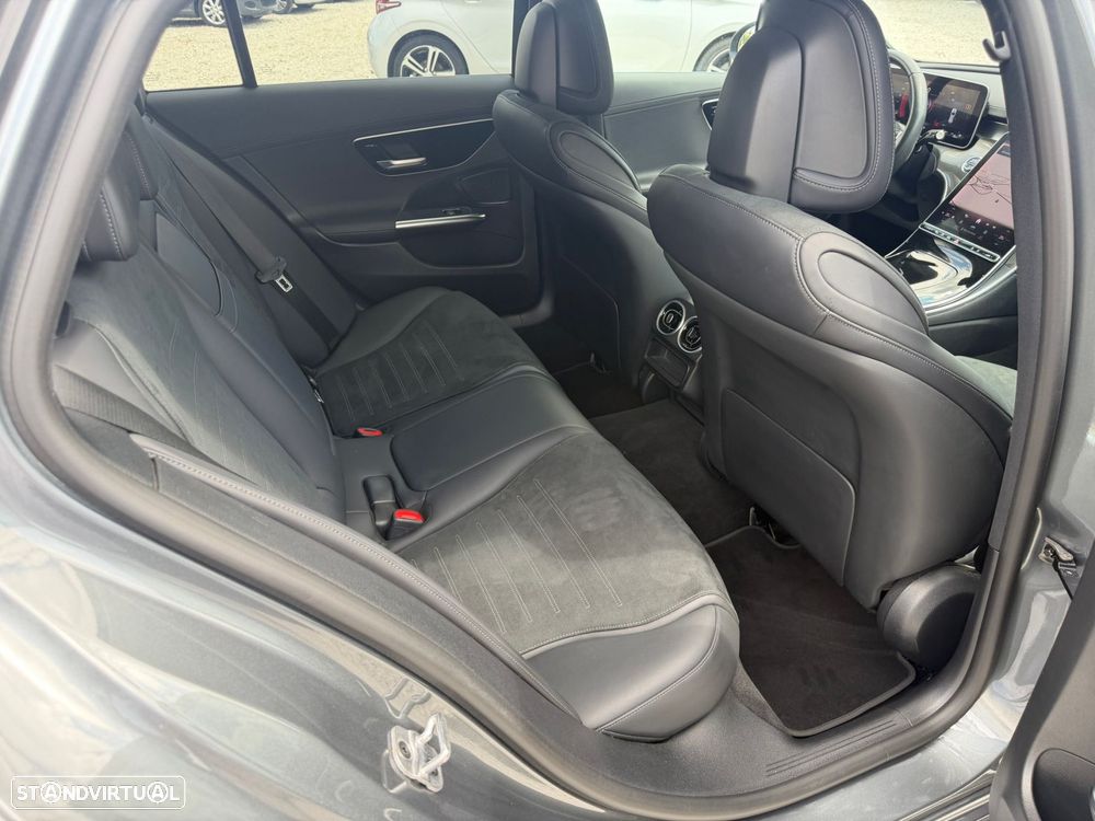 Mercedes-Benz C 300 e T 9G-TRONIC AMG Line - 13