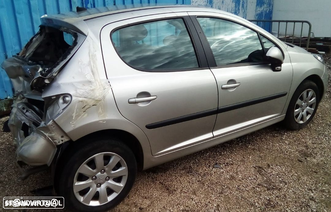 Peugeot 207 1.4 HDi de 2008 para peças - 5