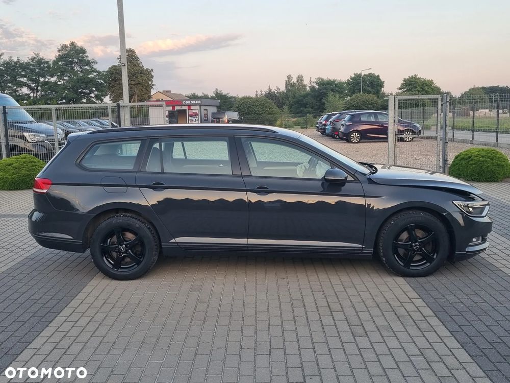 Volkswagen Passat Variant 2.0 TDI SCR DSG - 8