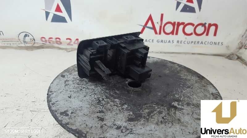 CONTROLE DE AJUSTE DE LUZES RENAULT CLIO III CONFORT DYNAMIQUE - 5