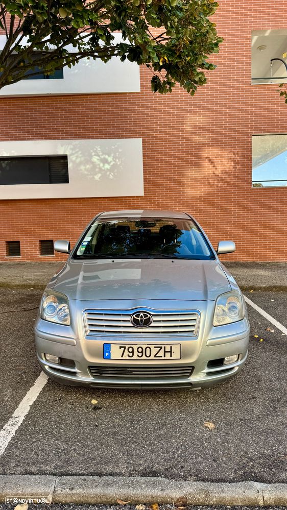 Toyota Avensis LB 2.0 D-4D - 15