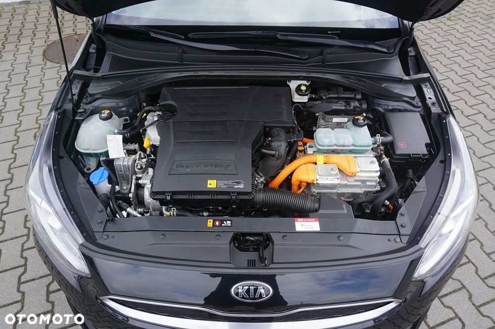Kia Ceed 1.6 GDI PHEV XL DCT - 28