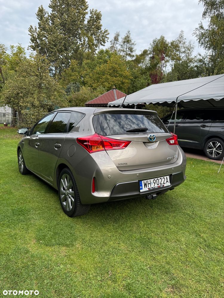 Toyota Auris 1.8 HSD Luna - 6