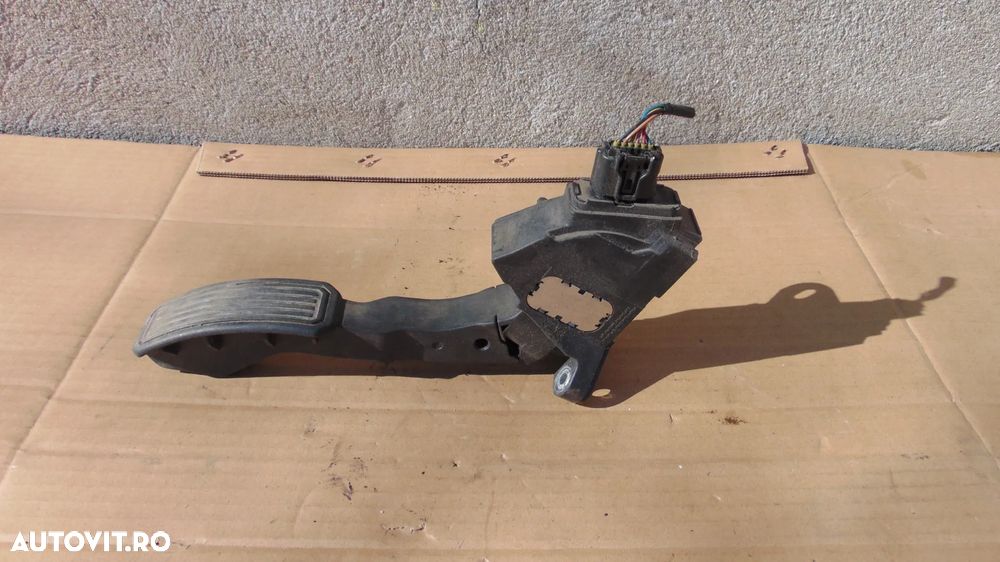 Pedala acceleratie Toyota Auris 1.4 benzina an 2006-2012 cod 78110-02011 - 3