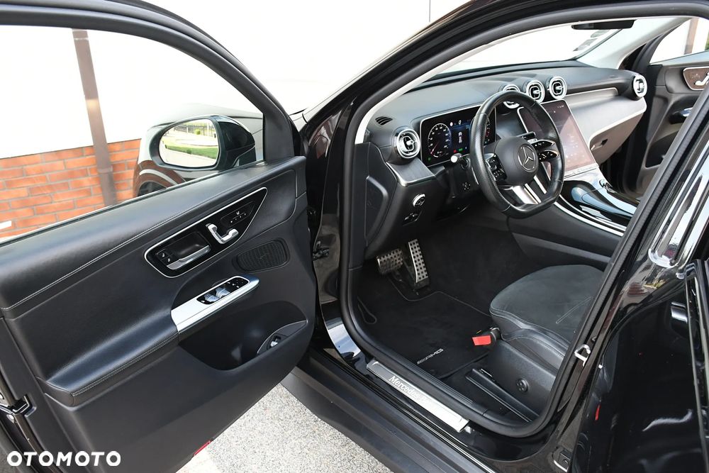 Mercedes-Benz GLC 300 e PHEV 4-Matic AMG Line - 26