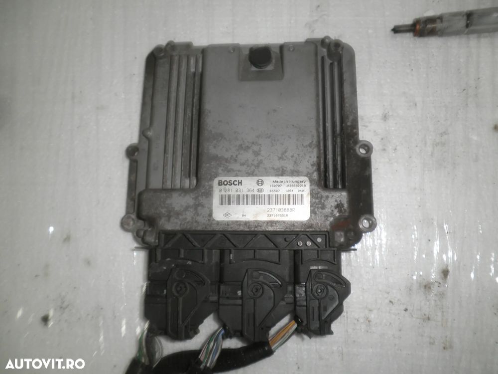 ECU / calculator motor Opel Vivaro B, Renault Trafic 2, 2016 1.6 CDTI 237103888R 0281031364 0281030991