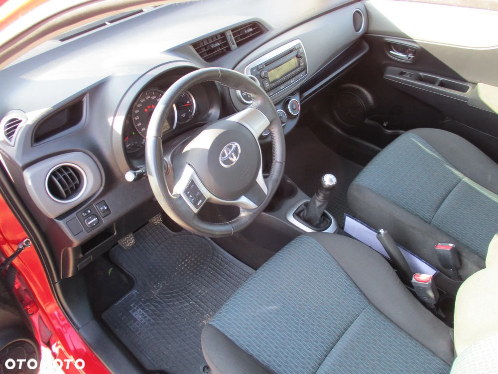 Toyota Yaris 1.0 Life - 10