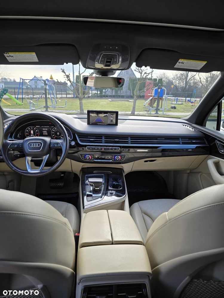 Audi Q7 - 13