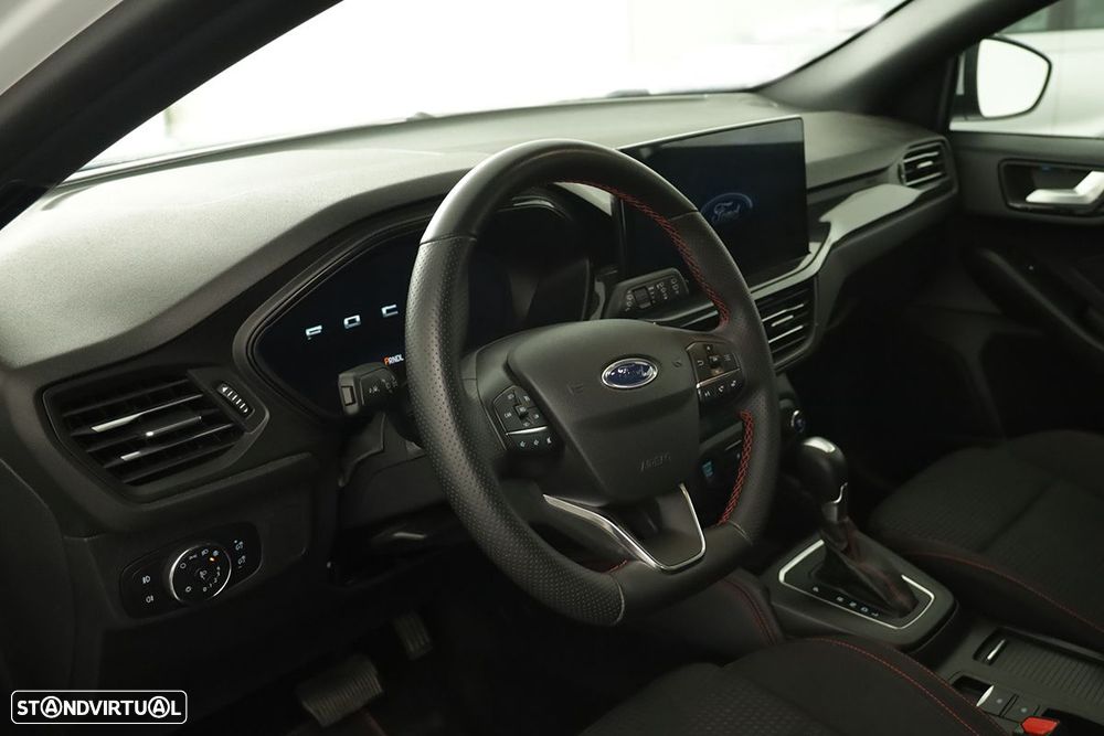 Ford Focus 1.0 EcoBoost MHEV ST-Line X Aut. - 6