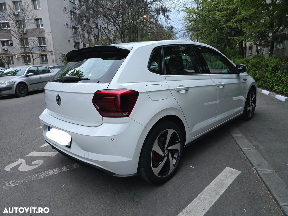 Volkswagen Polo 2.0 TSI OPF DSG GTI - 2