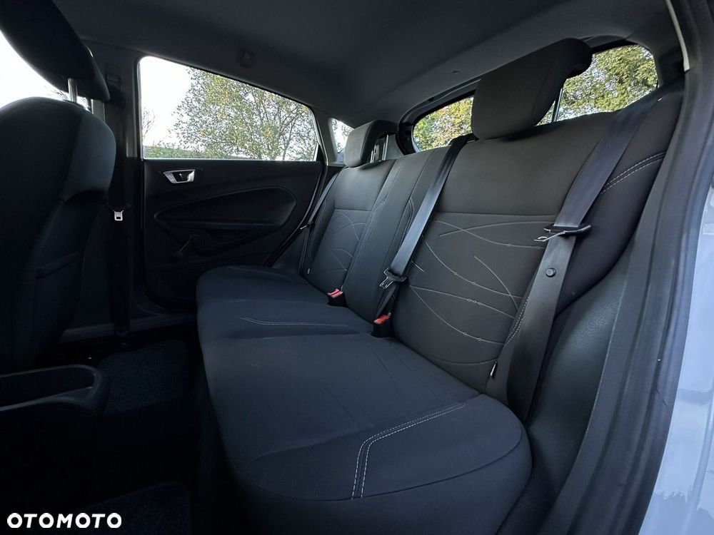 Ford Fiesta - 11