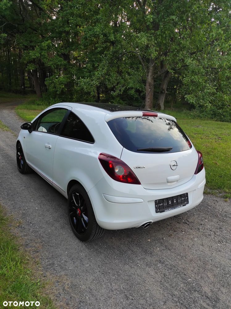 Opel Corsa 1.4 16V Sport - 9