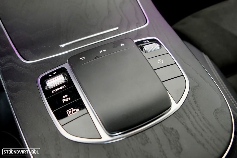 Mercedes-Benz E 300 de AMG Line 4Matic - 13