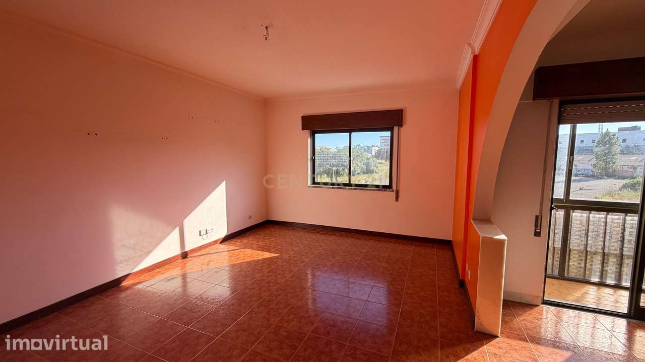 Apartamento T3 em Setúbal com Vista e Varanda - Grande imagem: 3/23