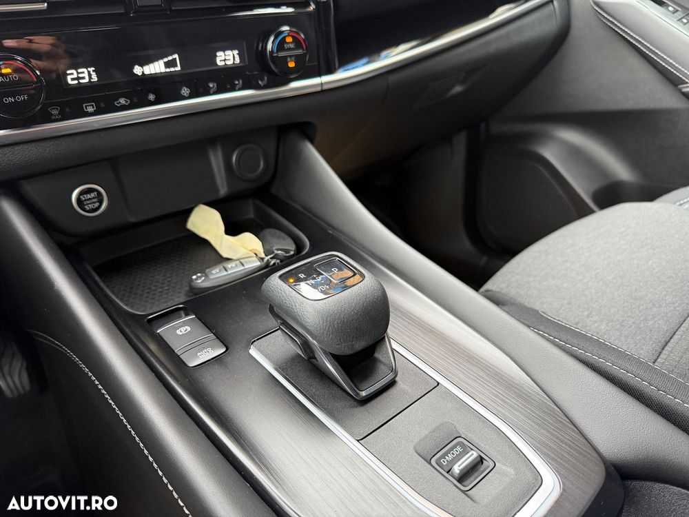 Nissan Qashqai 1.3 DIG-T MHEV Xtronic N-Connecta - 28