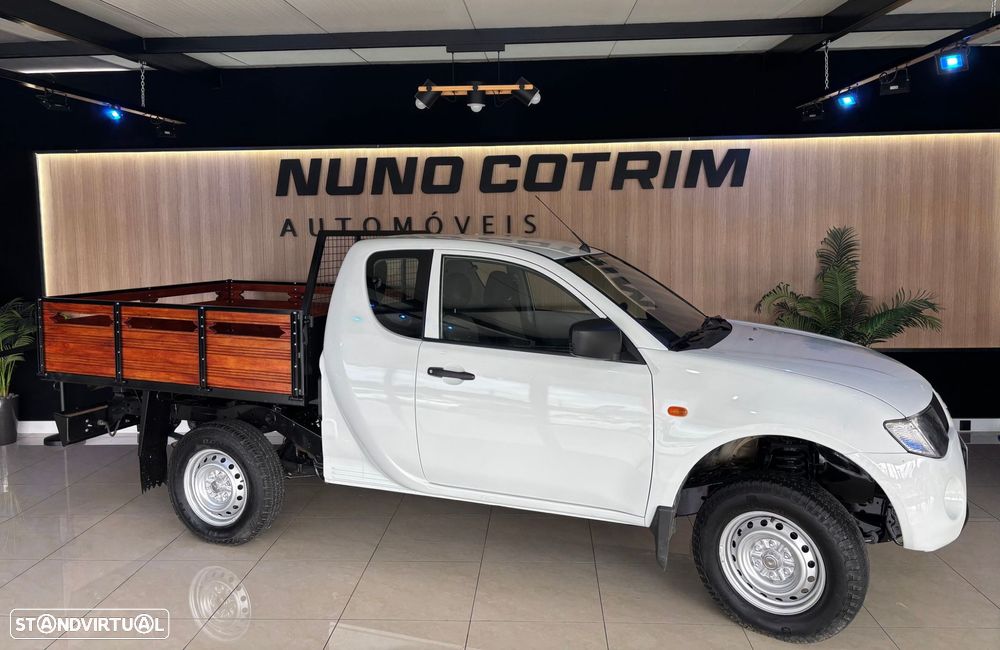 Mitsubishi L200 2.5 DI-D Club Intense 3L 4WD