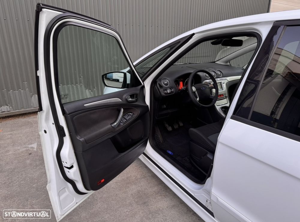 Ford S-Max 2.0 TDCi DPF Titanium - 20