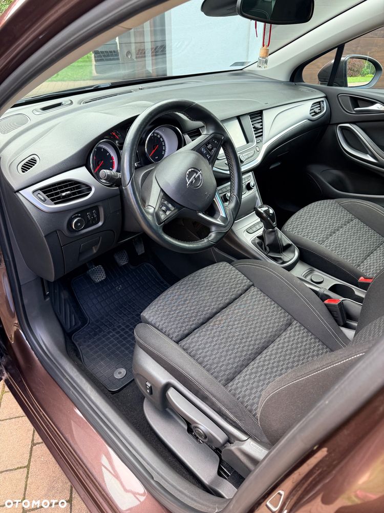Opel Astra 1.4 T Dynamic - 10
