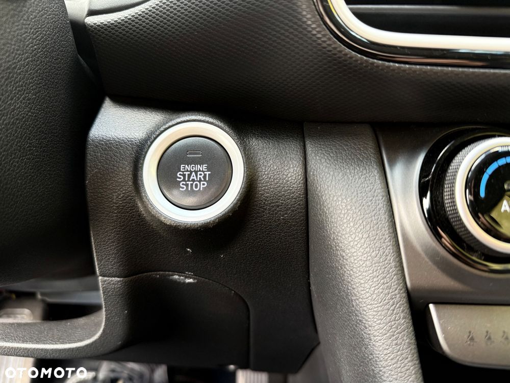 Hyundai Kona 1.6 GDI DCT Premium - 32