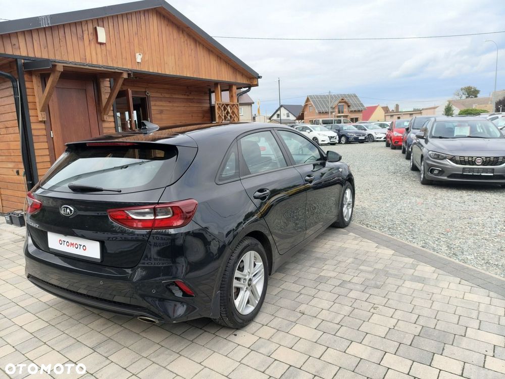 Kia Ceed - 6