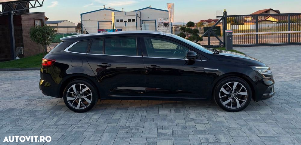 Renault Megane ENERGY dCi 110 EDC INTENS - 10