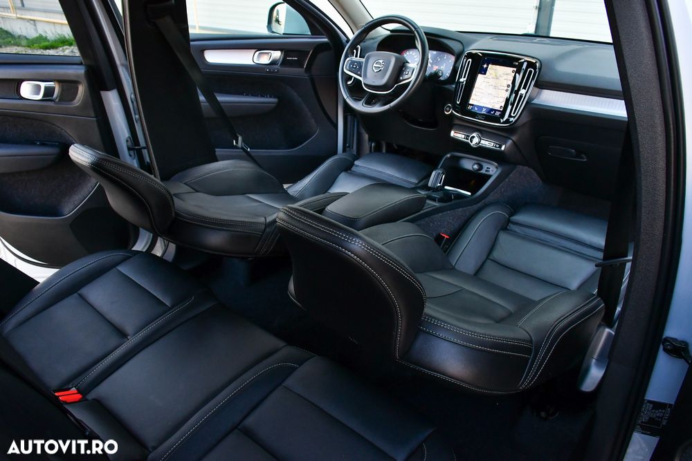 Volvo XC 40 D3 AWD Momentum Pro - 15