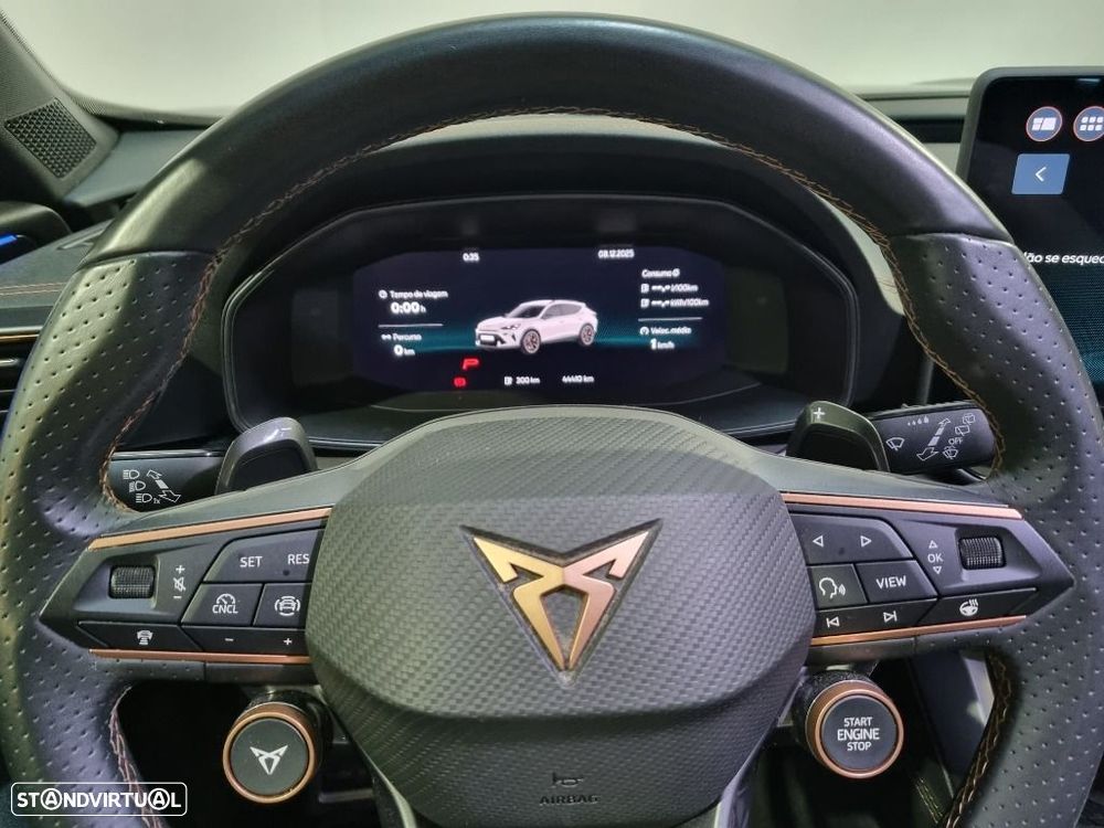 Cupra Formentor 1.5 e-Hybrid DSG - 11