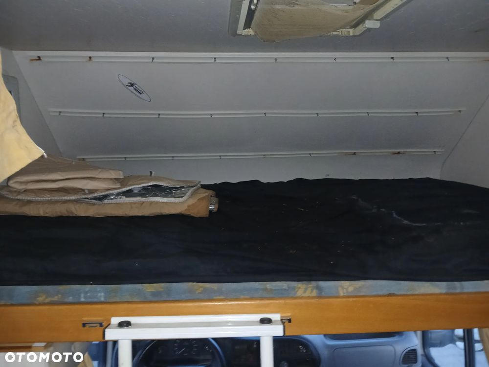 Ford Transit - 22