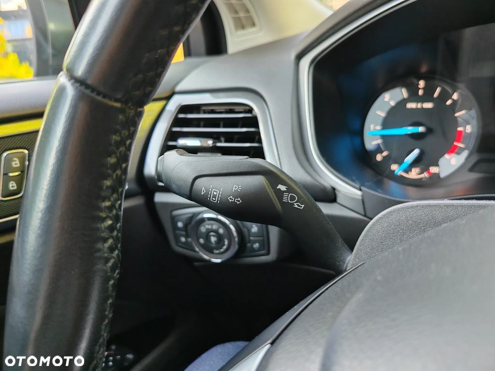 Ford Mondeo 2.0 EcoBlue Trend - 39